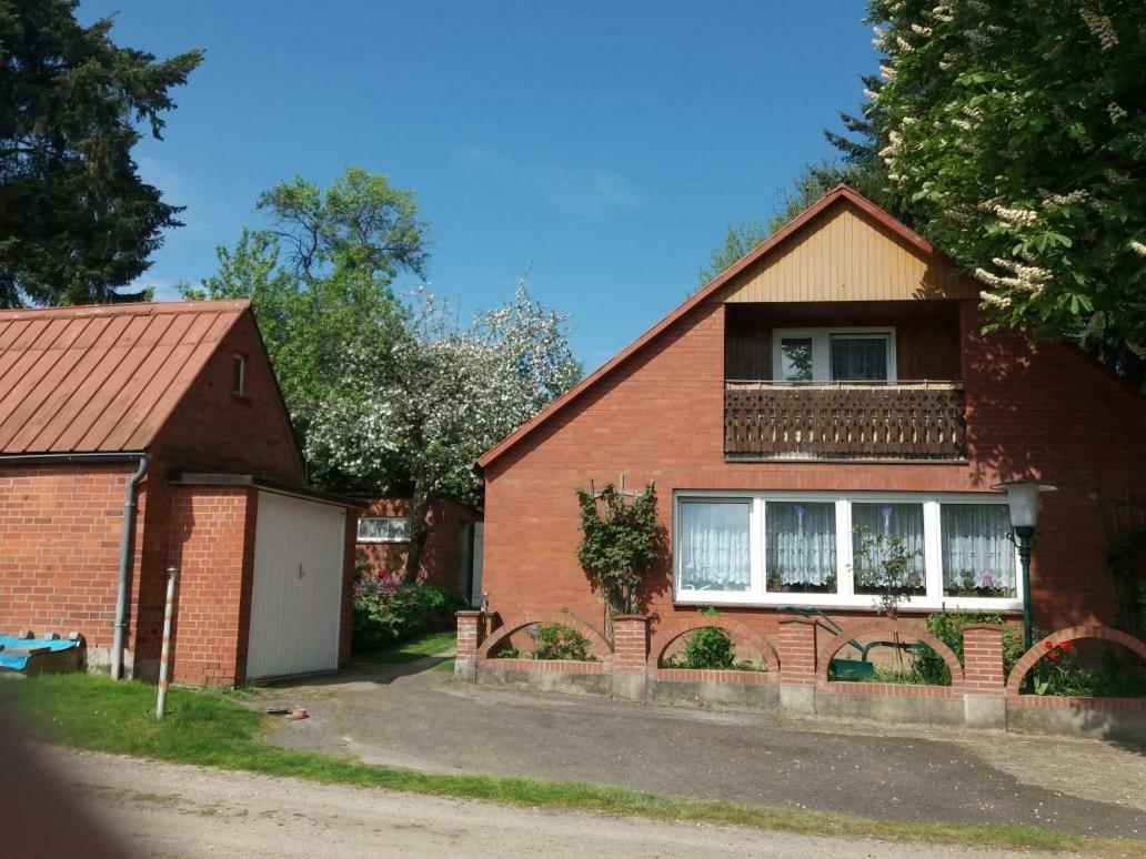Villa Am Bach Ahrensbok Exterior foto